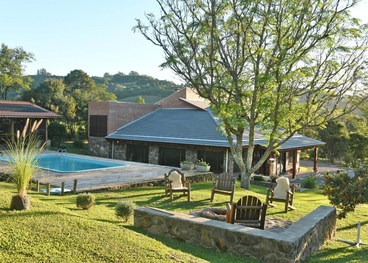 A Estalagem Hospedaria Flores da Cunha Exterior photo
