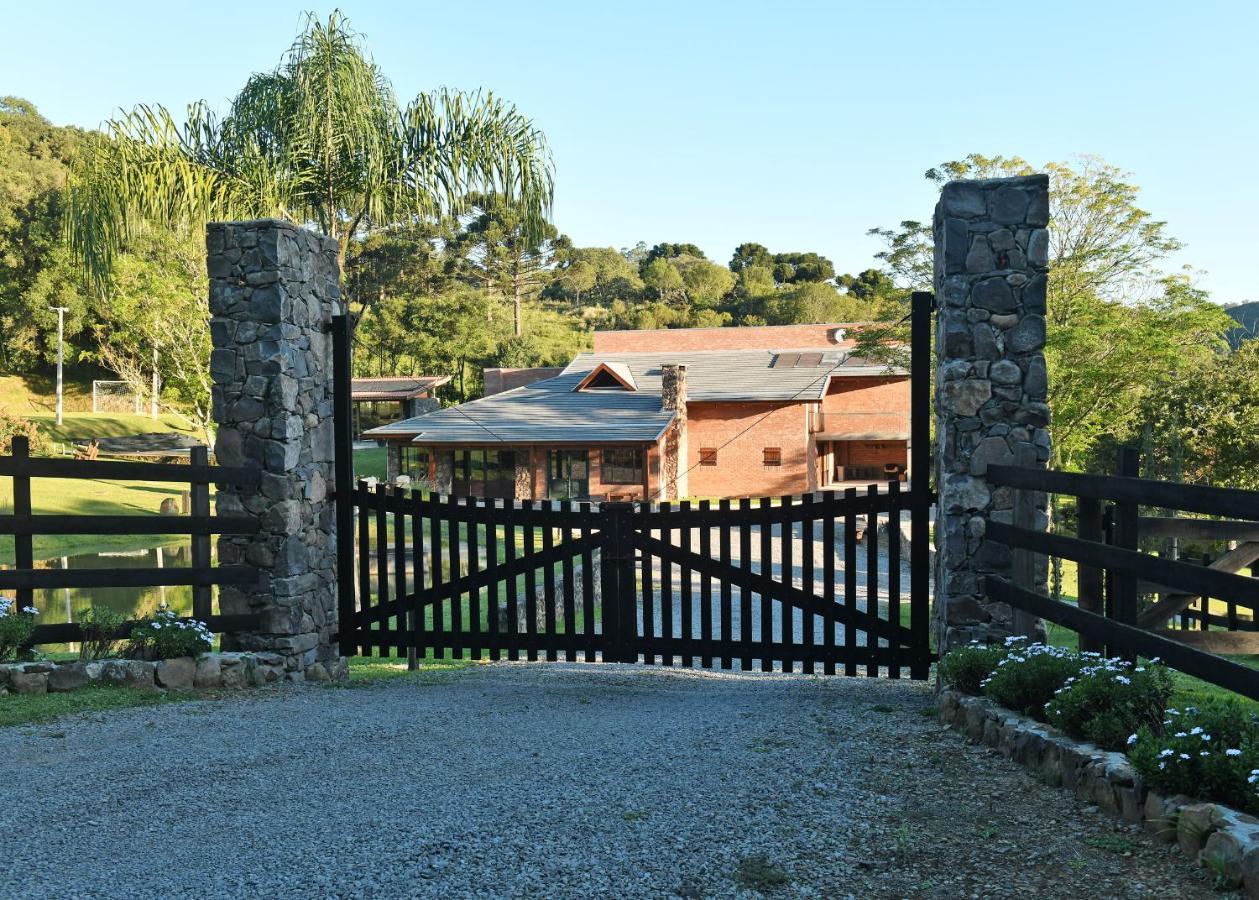 A Estalagem Hospedaria Flores da Cunha Exterior photo